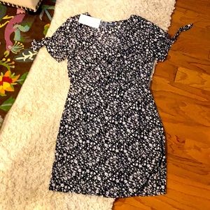 NWT black floral mini button dress size 4